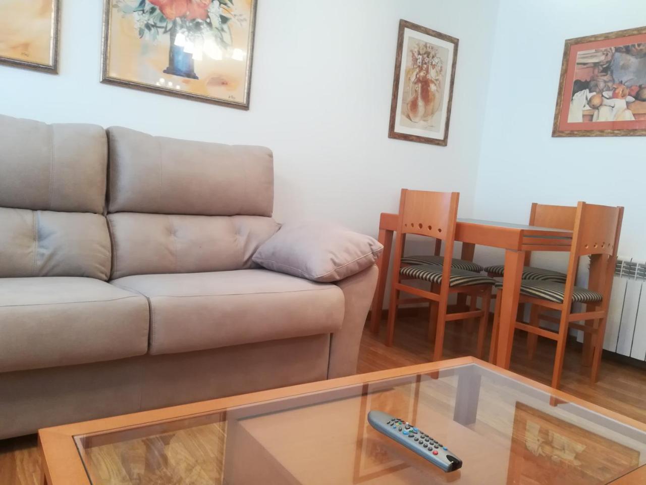 Apartamento "Paseo Del Sauco" Ezcaray Exterior photo